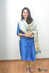 Rakul Preet Singh at Rarandoi Veduka Chudham Press Meet